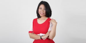 asian-girls-romantic-thai-lady-golf